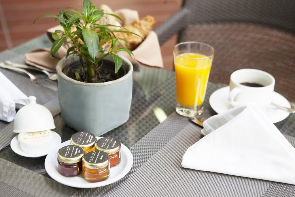 Sofitel Beirut Le Gabriel Hotel Exterior photo